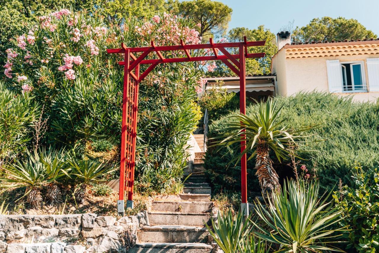 מוטורו Les Lodges De Saint-Cassien 3 מראה חיצוני תמונה
